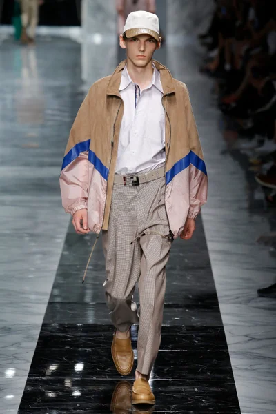 Look 40